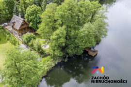 Nad jeziorem luksusowy dom letniskowy z sauną